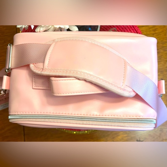 JUICY COUTURE BABY PINK INSULATED LUNCH COOLER. NWT - Picture 4 of 8